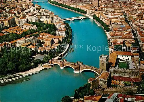 AK / Ansichtskarte Verona_Veneto Veduta aerea dell Adige con Castelvecchio Verona Veneto
