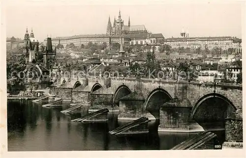 AK / Ansichtskarte Prag_Prahy_Prague Karlsbruecke mit Hradschin Prag_Prahy_Prague