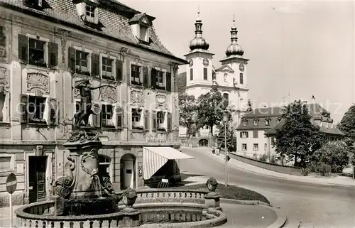 AK / Ansichtskarte Donaueschingen Dianobrunnen und Stadtkirche Donaueschingen