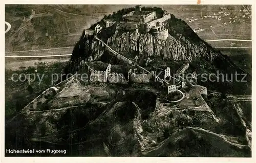 AK / Ansichtskarte Hohentwiel Fliegeraufnahme Festung  Hohentwiel