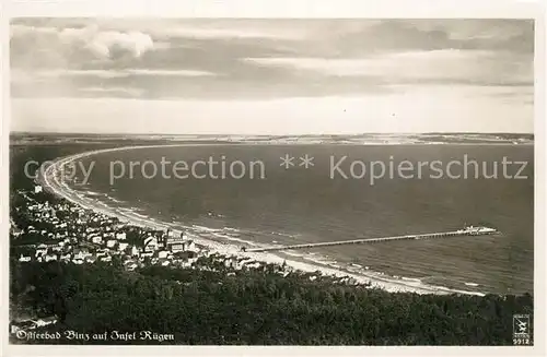 AK / Ansichtskarte Binz_Ruegen Fliegeraufnahme mit Strand Binz_Ruegen