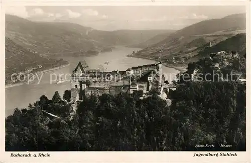 AK / Ansichtskarte Bacharach_Rhein Fliegeraufnahme mit Jugendburg Stahleck Bacharach Rhein