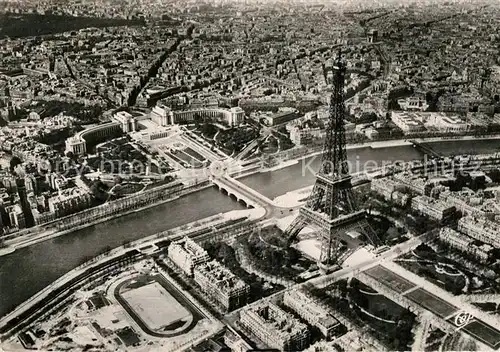 AK / Ansichtskarte Paris La Tour Eiffel Palais de Chaillot Paris