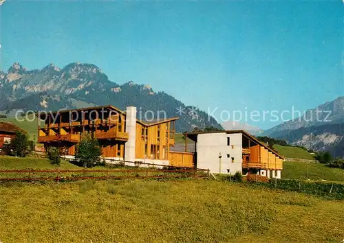 AK / Ansichtskarte Charmey Zentrum reformierte Kirche Dents Vertes Gastlosen Charmey