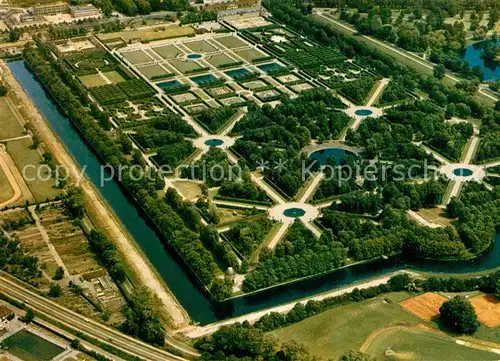 AK / Ansichtskarte Hannover Herrenhaeuser Gaerten Fliegeraufnahme Hannover