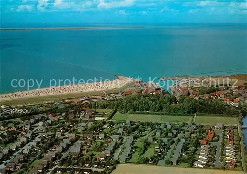 AK / Ansichtskarte Neuharlingersiel Feriensiedlung Fliegeraufnahme Neuharlingersiel