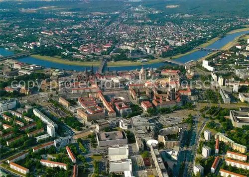 AK / Ansichtskarte Dresden Fliegeraufnahme mit Elbe Dresden