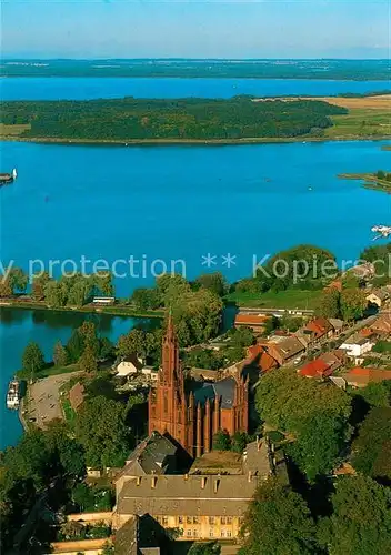 AK / Ansichtskarte Malchow Fliegeraufnahme mit Kosterkirche und Fleesensee Malchow