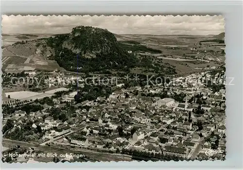 AK / Ansichtskarte Hohentwiel Fliegeraufnahme mit Singen und Festung Hohentwiel