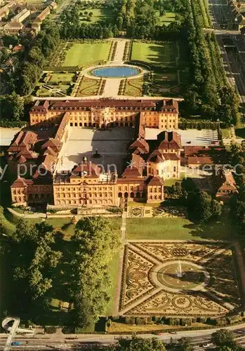 AK / Ansichtskarte Ludwigsburg_Wuerttemberg Residenzschloss und Bluehendes Barock Fliegeraufnahme Ludwigsburg Wuerttemberg