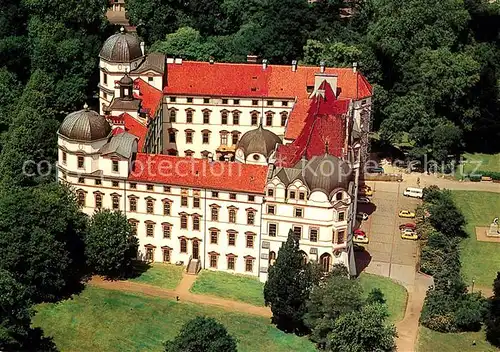 AK / Ansichtskarte Celle_Niedersachsen Schloss Fliegeraufnahme Celle_Niedersachsen