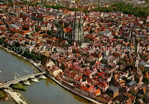 AK / Ansichtskarte Regensburg Fliegeraufnahme Regensburg