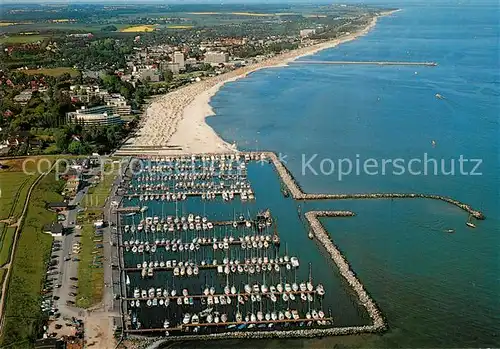 AK / Ansichtskarte Groemitz_Ostseebad Fliegeraufnahme Groemitz_Ostseebad