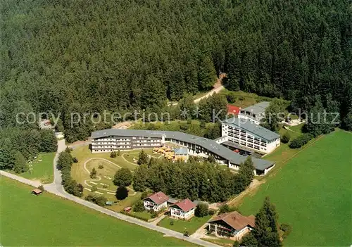 AK / Ansichtskarte Lam_Oberpfalz Fliegeraufnahme Familienhotel Lambach Lam_Oberpfalz