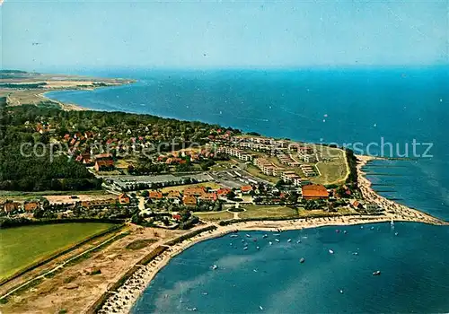 AK / Ansichtskarte Hohwacht_Ostseebad Fliegeraufnahme Hohwacht_Ostseebad