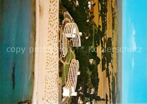 AK / Ansichtskarte Groemitz_Ostseebad Fliegeraufnahme Hotel Restaurant Strandidyll Groemitz_Ostseebad