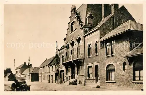 AK / Ansichtskarte Ostricourt La Mairie et la Place Ostricourt