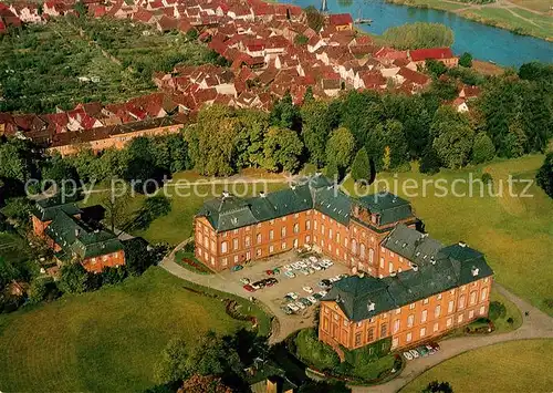 AK / Ansichtskarte Kleinheubach Schloss Kleinheubach Fliegeraufnahme Kleinheubach