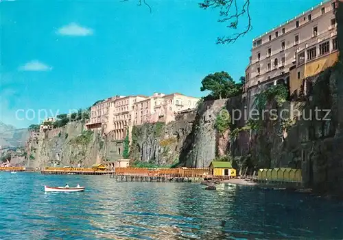 AK / Ansichtskarte Sorrento_Campania Hotels und Badeanstalten Sorrento Campania