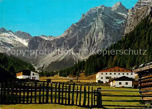 AK / Ansichtskarte Schlickeralm Alpengastwirschaft und Sennjoch Liftstation mit Hohem Burgstall und Schlicker Seespitze  Schlickeralm