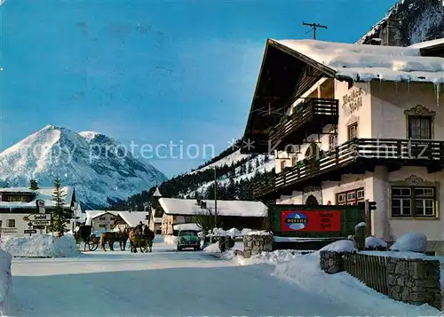 AK / Ansichtskarte Leutasch Ortspartie mit Hohe Munde Leutasch