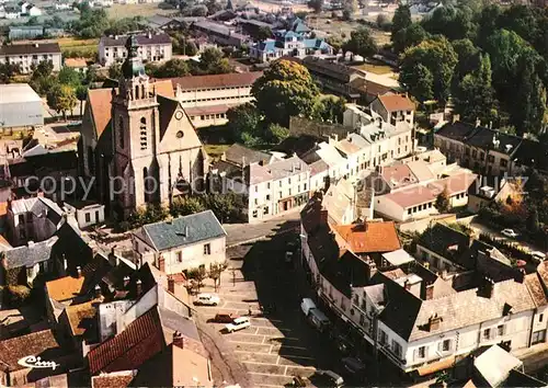 AK / Ansichtskarte Limours Vue generale aerienne sur la place General de Gaulle Limours