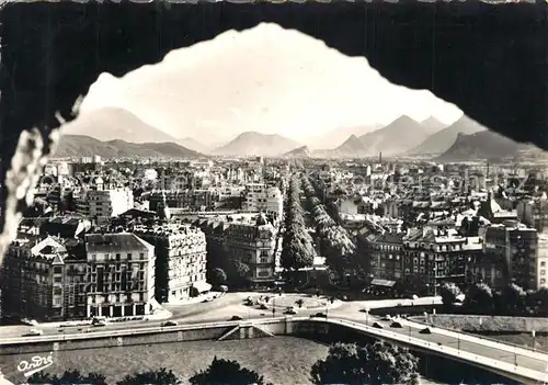 AK / Ansichtskarte Grenoble Place de la Bastille et Cours Jean Jaures Grenoble