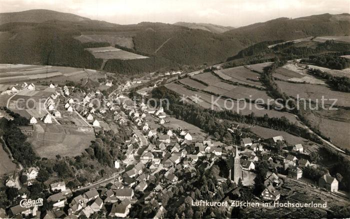 AK / Ansichtskarte Zueschen_Sauerland Fliegeraufnahme Zueschen