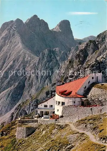 AK / Ansichtskarte Innsbruck Nordkettenbahn Hafelekar Bergstation gegen Brandjoch Innsbruck
