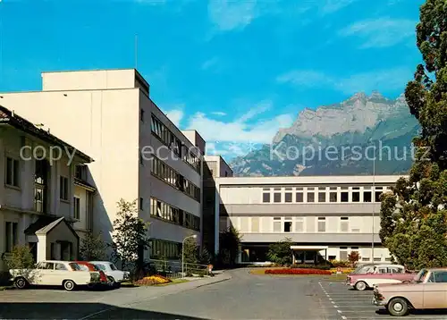 AK / Ansichtskarte Walenstadt Kantonales Krankenhaus mit Leistkamm Walenstadt