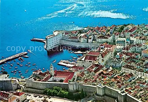 AK / Ansichtskarte Dubrovnik_Ragusa Altstadt Hafen Festung Fliegeraufnahme Dubrovnik Ragusa