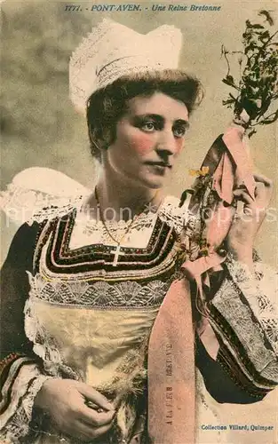 AK / Ansichtskarte Pont Aven Une Reine Bretonne Costumes Trachten Pont Aven