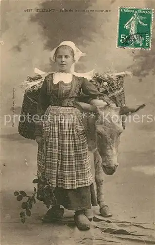 AK / Ansichtskarte Elliant Fille de ferme et sa monture Costumes Trachten Esel Lasttier Elliant