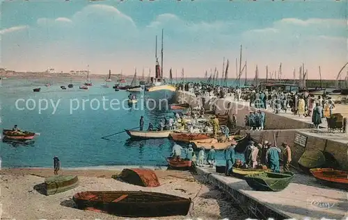 AK / Ansichtskarte Quiberon_Morbihan Port Maria Arrivee des Bateaux Sardiniers Quiberon Morbihan