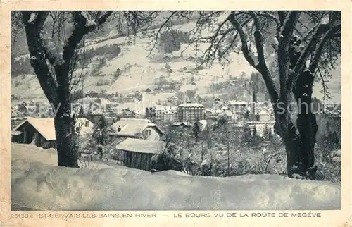 AK / Ansichtskarte Saint Gervais les Bains Le Bourg vu de la route de Megeve en hiver Saint Gervais les Bains
