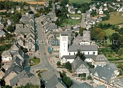 AK / Ansichtskarte Fredeburg_Schmallenberg Fliegeraufnahme Kirche Fredeburg_Schmallenberg