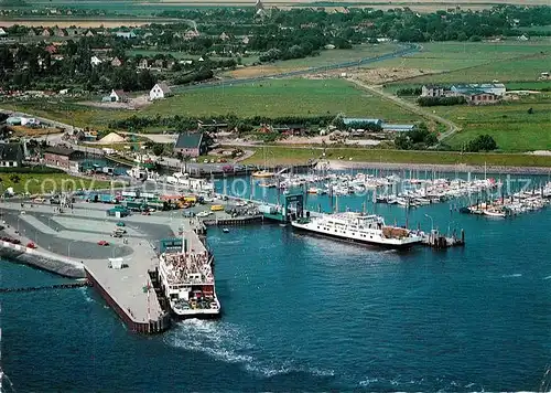 AK / Ansichtskarte Wyk_Foehr Fliegeraufnahme Anlegebruecken Jachthafen  Foehr