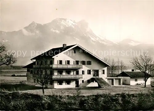 AK / Ansichtskarte Flintsbach_Inn Hotel Cafe Restaurant Haus Heidenhoffer Vorreiterhof Flintsbach Inn