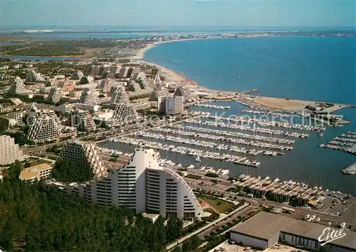 AK / Ansichtskarte La_Grande Motte La Grande Pyramide Port de plaisance vue aerienne La_Grande Motte