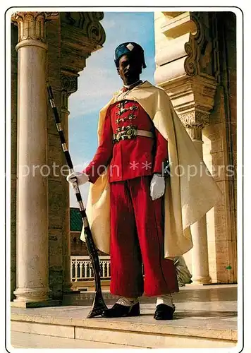 AK / Ansichtskarte Rabat_Marokko Garde de Mausolee Mohammed V Rabat Marokko