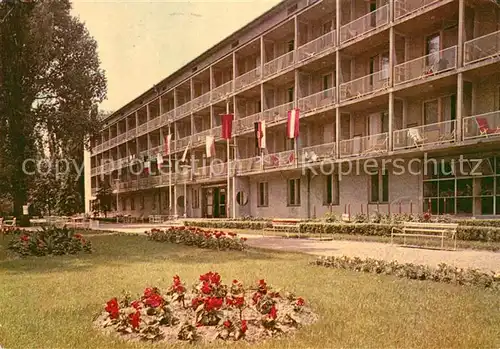 AK / Ansichtskarte Balatonlelle SZOT Majus 1. uedueloe 1. Mai Erholungsheim des Zentralrates der Gewerkschaften Balatonlelle