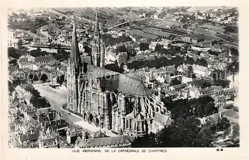 AK / Ansichtskarte Chartres_Eure_et_Loir Cathedrale  Chartres_Eure_et_Loir