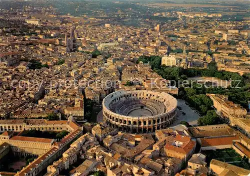 AK / Ansichtskarte Nimes Fliegeraufnahme Zentrum Arena Nimes