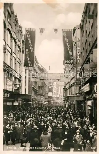 AK / Ansichtskarte Leipzig Petersstrasse waehrend der Messe Leipzig