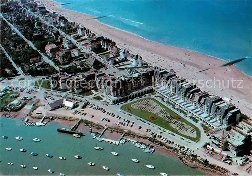 AK / Ansichtskarte Cabourg Vue generale aerienne Cabourg