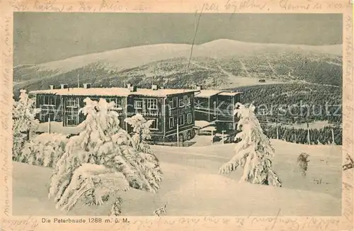 AK / Ansichtskarte Peterbaude Berghaus Winterlandschaft Riesengebirge Peterbaude