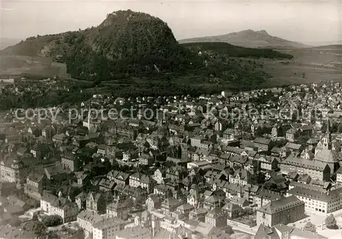 AK / Ansichtskarte Singen_Hohentwiel mit Festung Hohentwiel Fliegeraufnahme Singen Hohentwiel
