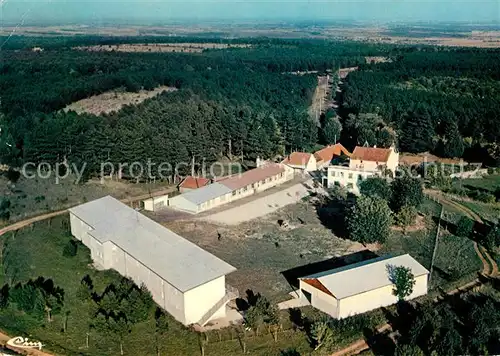 AK / Ansichtskarte Messigny et Vantoux Colonie de Vacances La Cigogne Vue aerienne Messigny et Vantoux