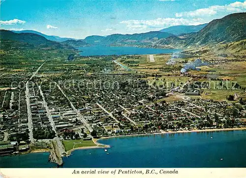 AK / Ansichtskarte Penticton Fliegeraufnahme Penticton