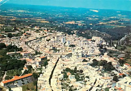 AK / Ansichtskarte Uzes Vue Aerienne  Uzes